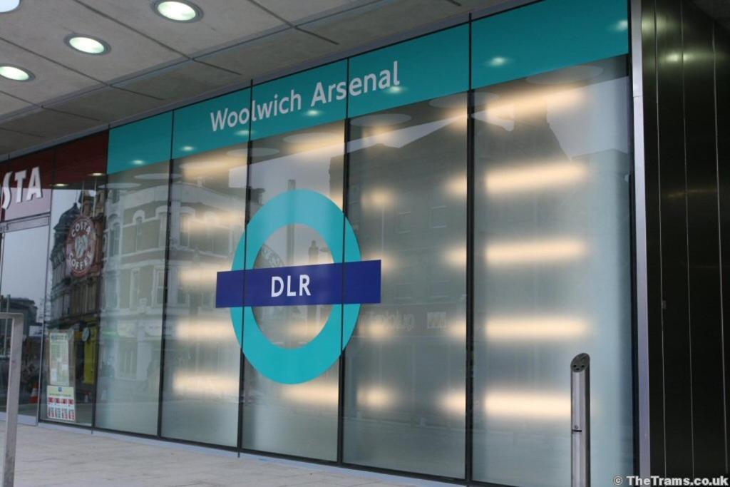 2 Bed Flat, Dedicated Workspace, Parking, 4Ktv Londres Exterior foto